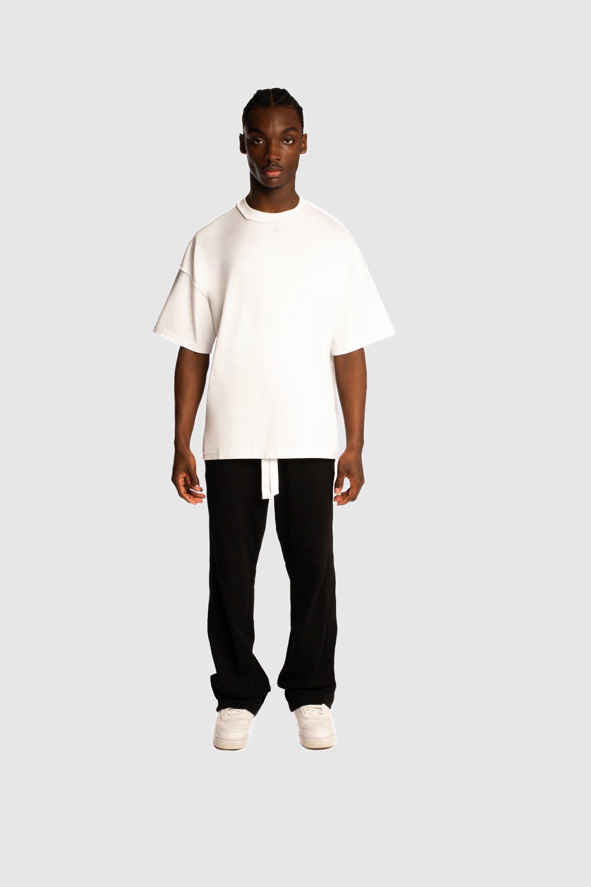 Oversized White T-Shirt – Premium Heavyweight Streetwear
